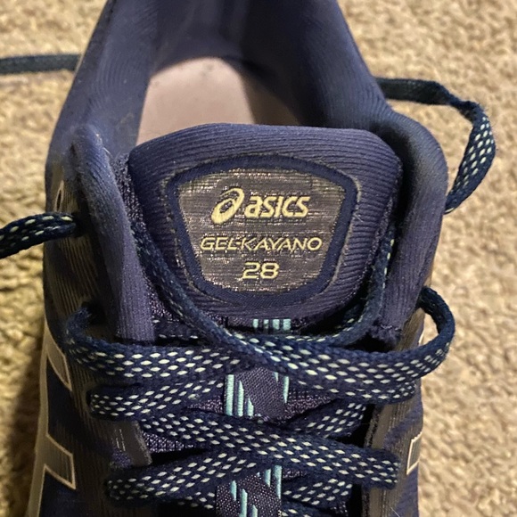 ASICS- Gel- Kayano 28 - Picture 5 of 7